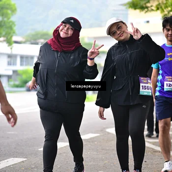 Runner Photo 8317028