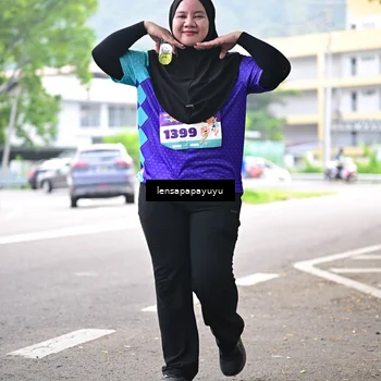 Runner Photo 8317056