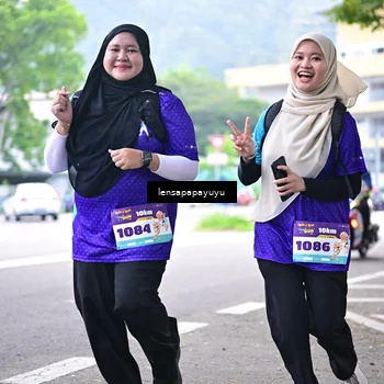 Runner Photo 8317104