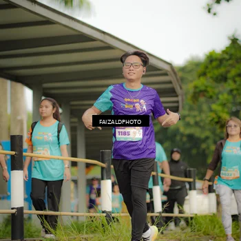 Runner Photo 8317224