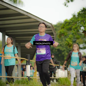 Runner Photo 8317233
