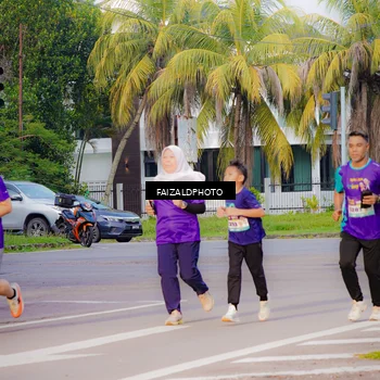 Runner Photo 8317476