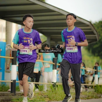 Runner Photo 8317520