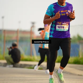 Runner Photo 8317617