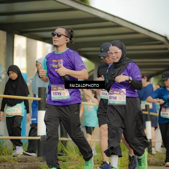Runner Photo 8317641