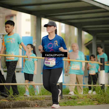 Runner Photo 8317649