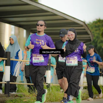 Runner Photo 8317673