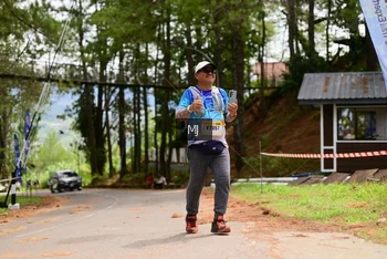 Runner Photo 83178
