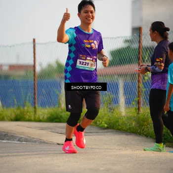 Runner Photo 8317980