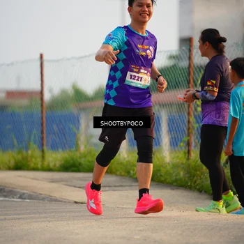 Runner Photo 8317987
