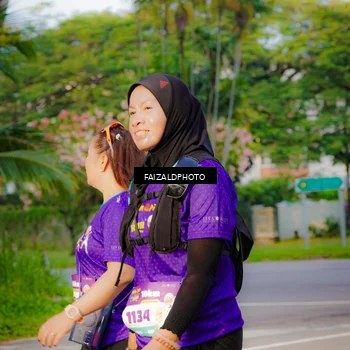 Runner Photo 8318001