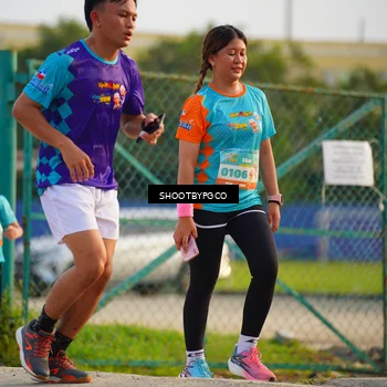 Runner Photo 8318044