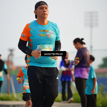 Runner Photo 8318049