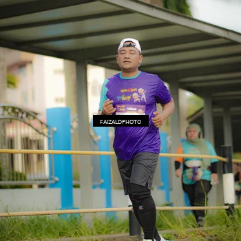 Runner Photo 8318060