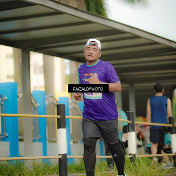 Runner Photo 8318080