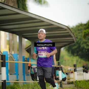 Runner Photo 8318084