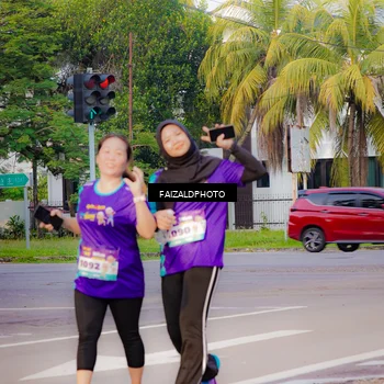 Runner Photo 8318086