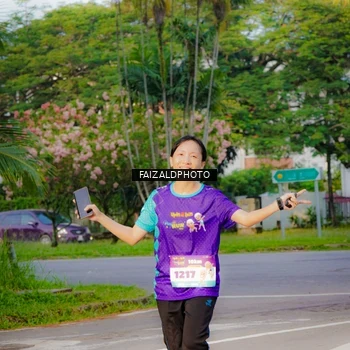 Runner Photo 8318159