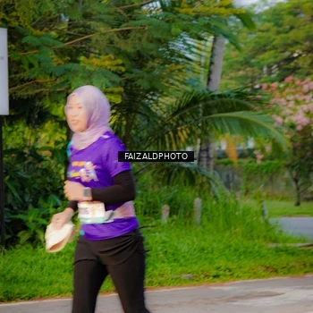 Runner Photo 8318184