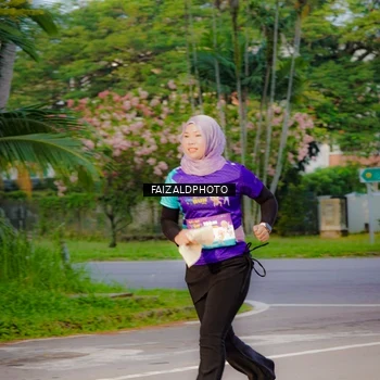 Runner Photo 8318192
