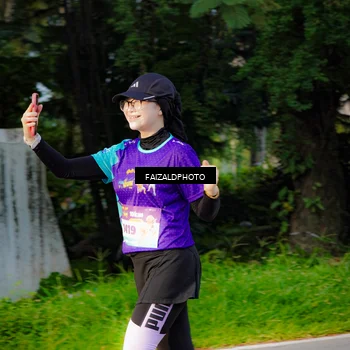 Runner Photo 8318201