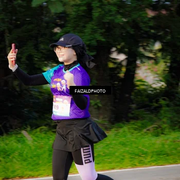 Runner Photo 8318202