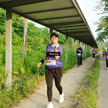 Runner Photo 8318214