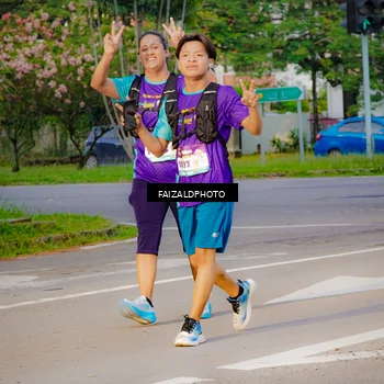 Runner Photo 8318246