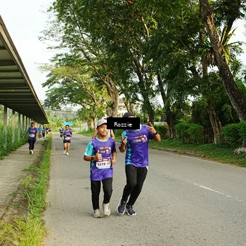 Runner Photo 8318255