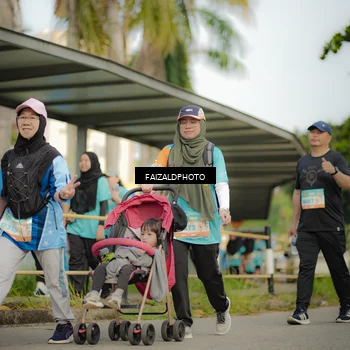 Runner Photo 8318260