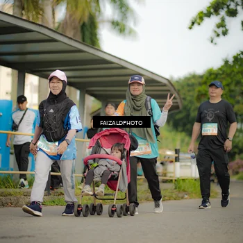 Runner Photo 8318273