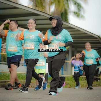 Runner Photo 8318297