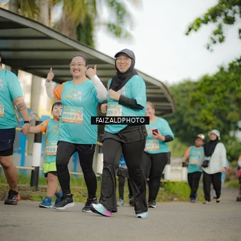 Runner Photo 8318300