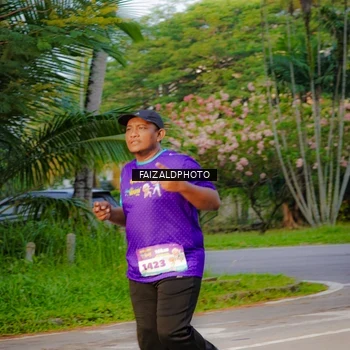 Runner Photo 8318315