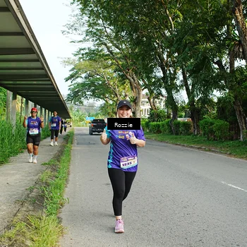 Runner Photo 8318325