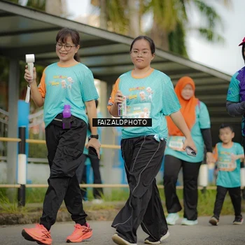 Runner Photo 8318365