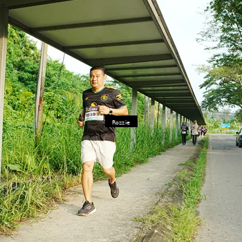 Runner Photo 8318369