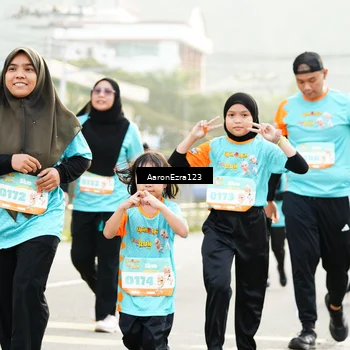 Runner Photo 8318386