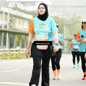 Runner Photo 8318408