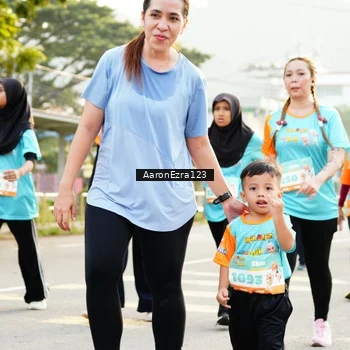 Runner Photo 8318505