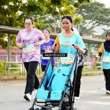 Runner Photo 8318506
