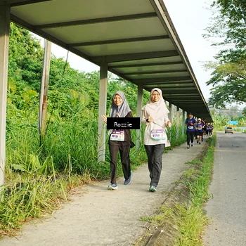 Runner Photo 8318513