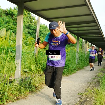 Runner Photo 8318523