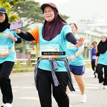Runner Photo 8318539
