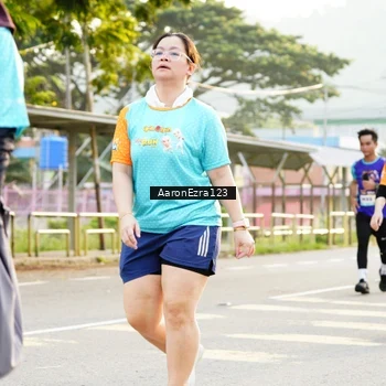 Runner Photo 8318541