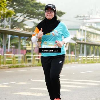 Runner Photo 8318551