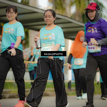 Runner Photo 8318555
