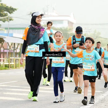 Runner Photo 8318558