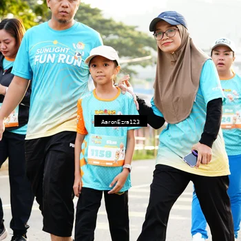 Runner Photo 8318575
