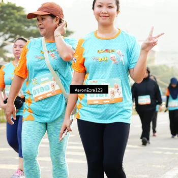 Runner Photo 8318579